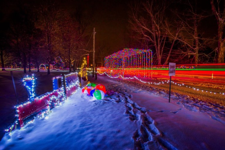 Fantasy of Lights Optimist Club of Uxbridge